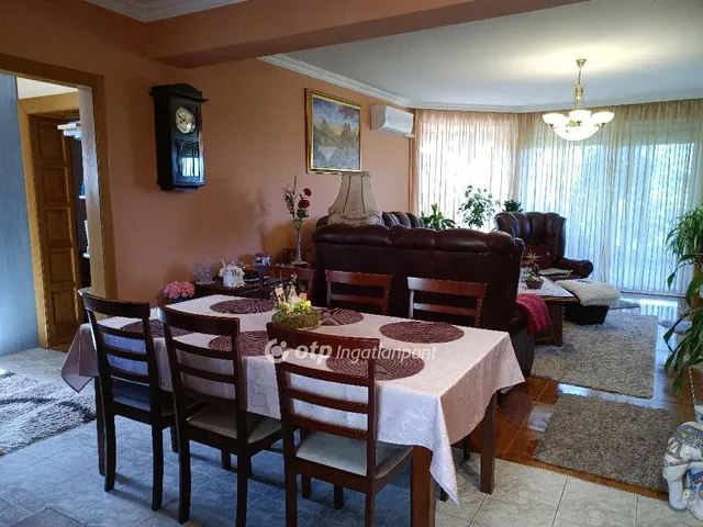 Eladó ház Isaszeg 105 nm
