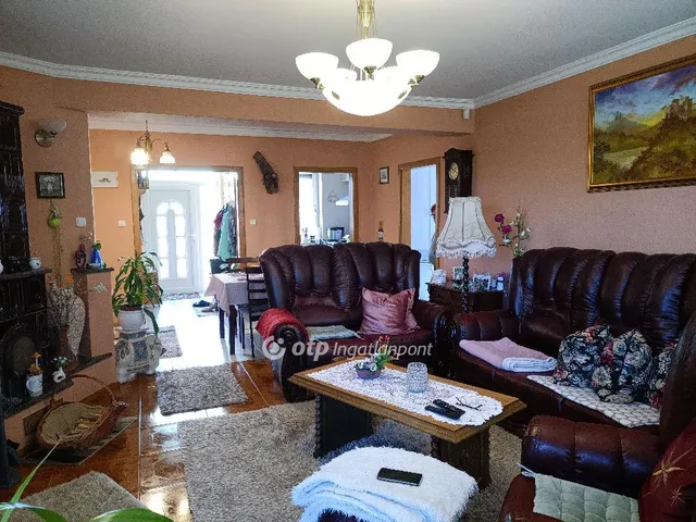 Eladó ház Isaszeg 105 nm