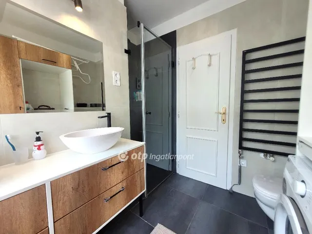 Eladó lakás Budapest II. kerület, Csatárka 125 nm