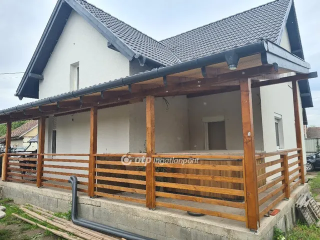 Eladó ház Érd, Sasváros 160 nm