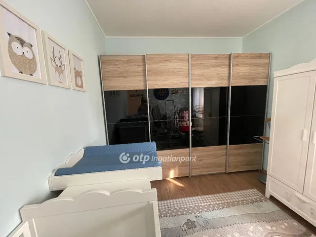 Eladó lakás Halásztelek 96 nm