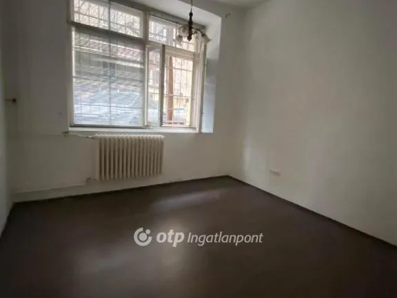 Eladó kereskedelmi és ipari ingatlan Budapest XI. kerület 206 nm