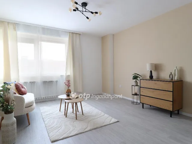 Eladó lakás Budapest VIII. kerület, Corvin negyed 50 nm