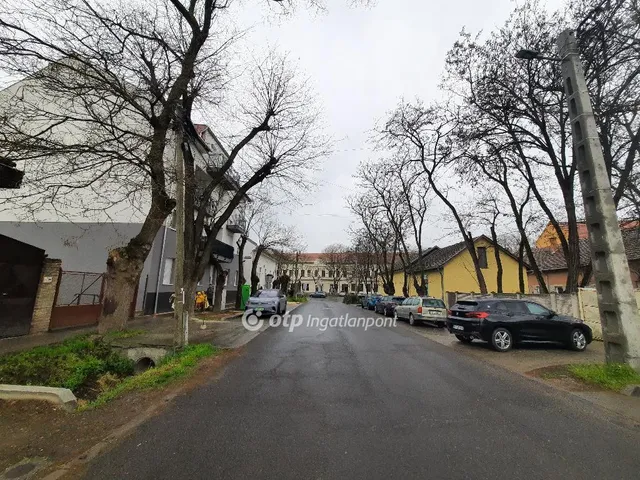 Eladó telek Monor 414 nm