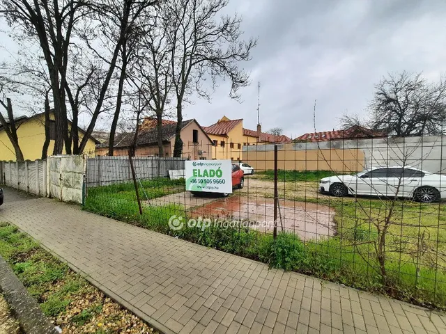 Eladó telek Monor 414 nm