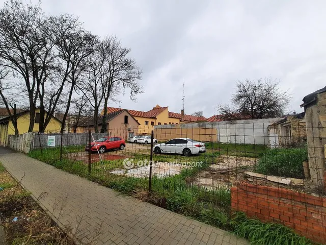 Eladó telek Monor 414 nm
