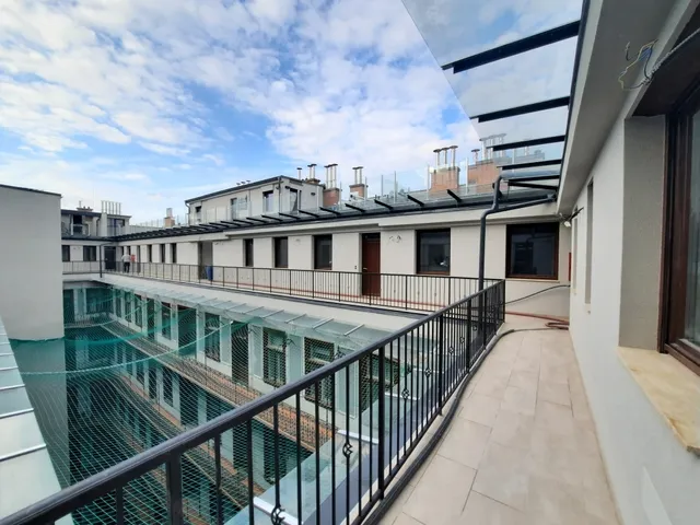 Eladó lakás Budapest VI. kerület 85 nm