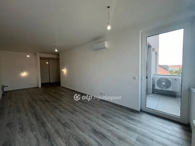 Eladó lakás Budapest VIII. kerület 70 nm
