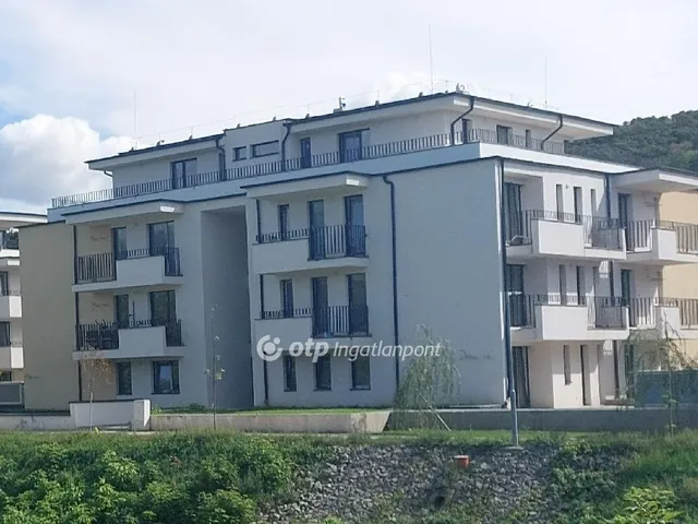 Eladó lakás Budapest XI. kerület, Péterhegy 65 nm