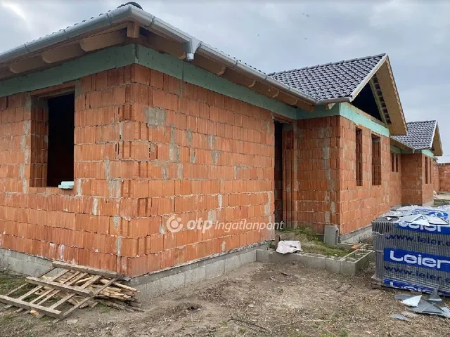 Eladó ház Kiskunlacháza 90 nm