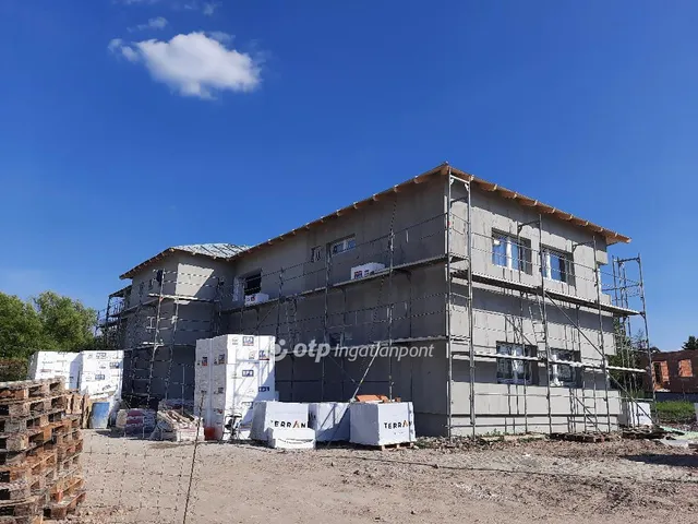 Eladó lakás Mende 61 nm