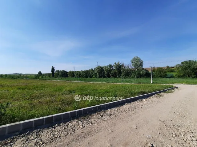 Eladó lakás Mende 61 nm