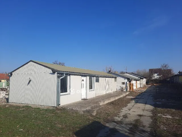 Eladó telek Monor 1079 nm