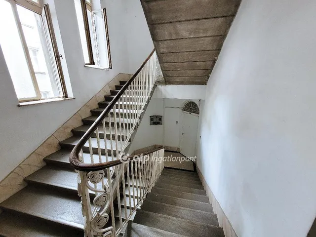 Eladó lakás Budapest II. kerület 113 nm