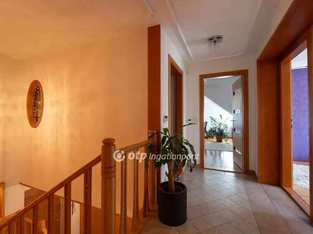 Eladó lakás Budapest II. kerület, Törökvész 215 nm