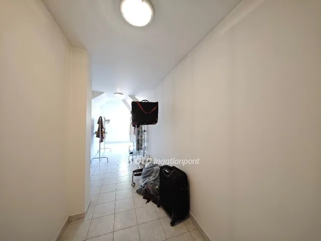 Eladó ház Budapest XVI. kerület, Sashalom 250 nm