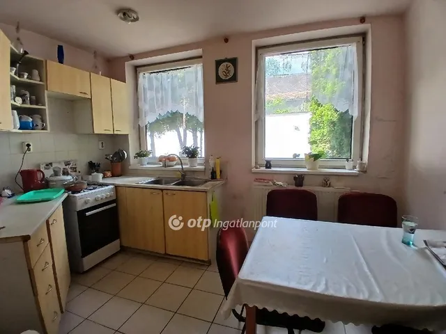 Eladó lakás Budapest XXI. kerület, Ófalu 74 nm