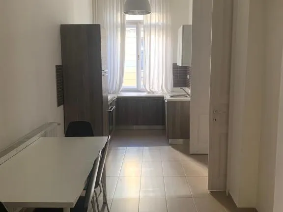 Eladó lakás Budapest VI. kerület 77 nm