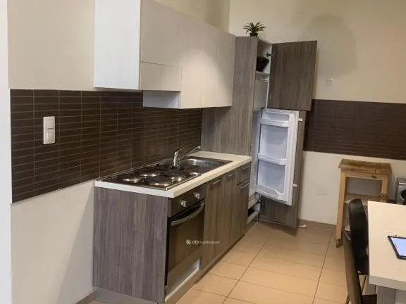 Eladó lakás Budapest VI. kerület 58 nm