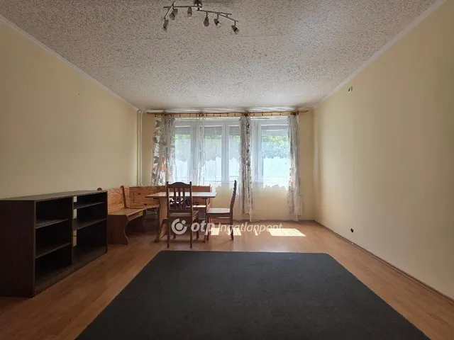 Eladó lakás Budapest X. kerület, Újhegy 50 nm