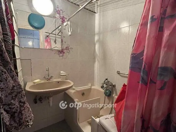 Eladó lakás Budapest XI. kerület, Feneketlen tó 27 nm