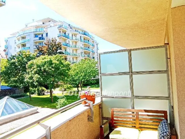 Eladó lakás Budapest XIII. kerület, Lőportárdűlő 46 nm