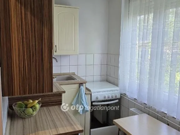 Eladó lakás Budapest XI. kerület, Albertfalva 48 nm