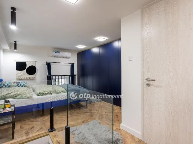 Eladó lakás Budapest VI. kerület, Nagykörúton belüli terület 36 nm