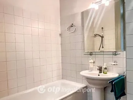 Eladó lakás Budapest V. kerület, Belváros 300 nm