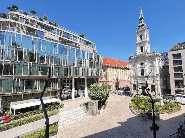 Eladó lakás Budapest V. kerület, Belváros 300 nm