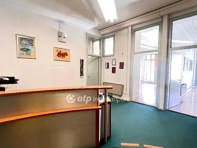 Eladó lakás Budapest V. kerület, Belváros 300 nm