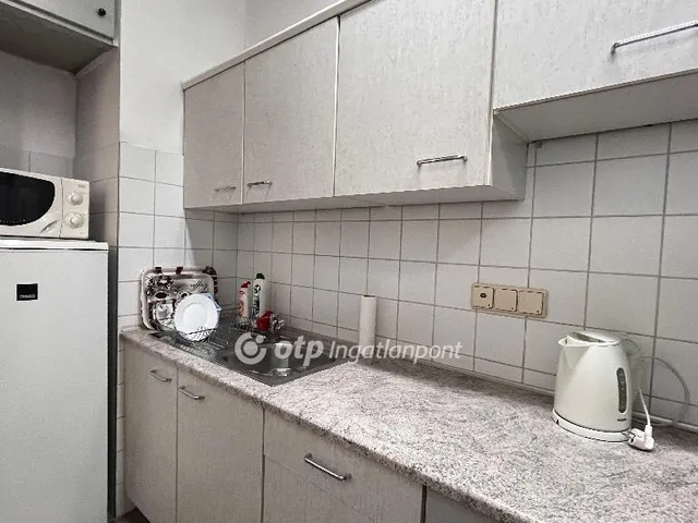 Eladó lakás Budapest V. kerület, Belváros 300 nm