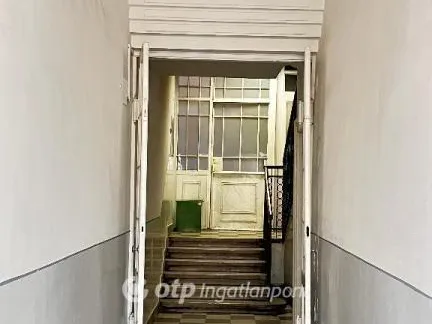 Eladó lakás Budapest V. kerület, Belváros 300 nm