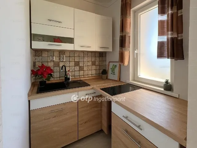 Eladó lakás Budapest XVII. kerület, Madárdomb 27 nm