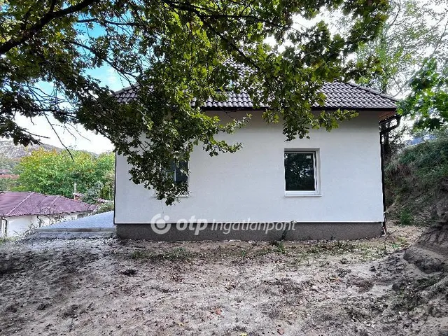 Eladó lakás Pilisjászfalu 61 nm