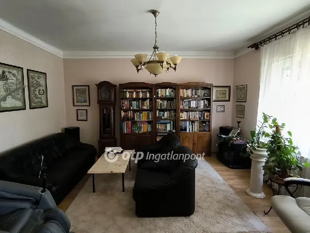 Eladó ház Budapest XXII. kerület, Budatétény 260 nm