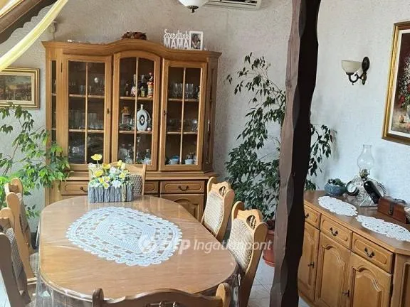 Eladó ház Budapest XXII. kerület, Budatétény 260 nm