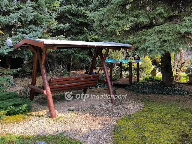 Eladó ház Budapest XXII. kerület, Budatétény 260 nm