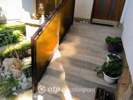 Eladó ház Budapest XXII. kerület, Budatétény 260 nm