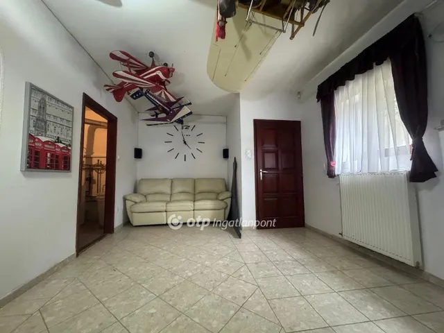 Eladó ház Érd 179 nm