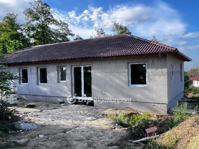 Eladó lakás Pilisjászfalu 108 nm