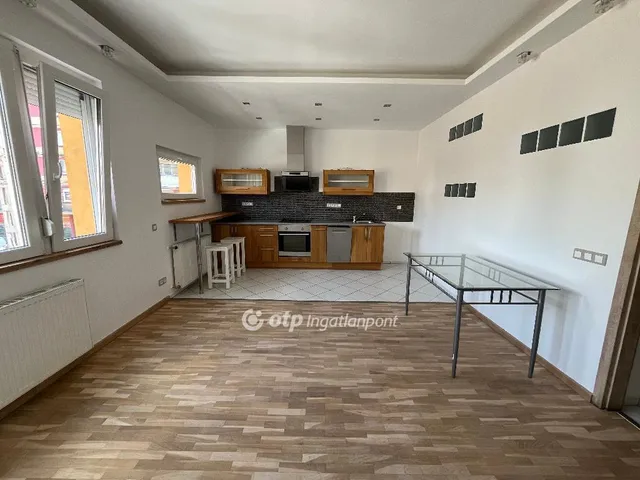Eladó lakás Budapest XIV. kerület 45 nm