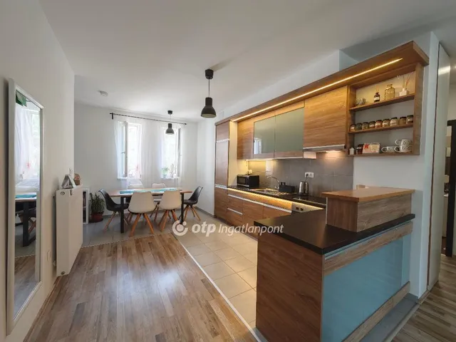 Eladó lakás Budapest XIII. kerület, Angyalföld 65 nm