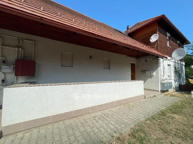 Eladó ház Gödöllő 54 nm