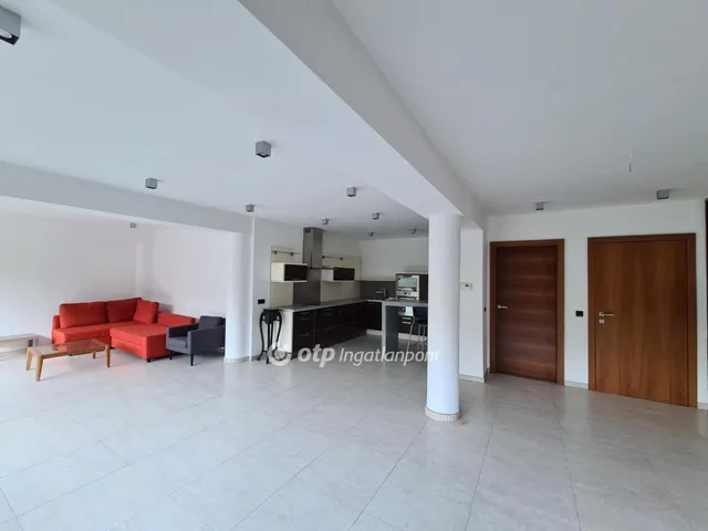 Eladó ház Budapest XII. kerület, Svábhegy 650 nm