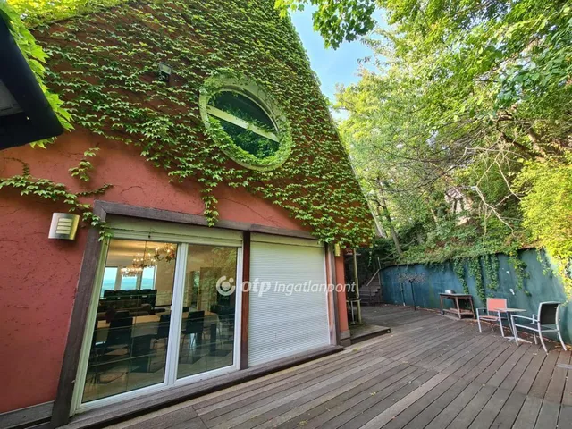 Eladó ház Budapest XII. kerület, Svábhegy 650 nm