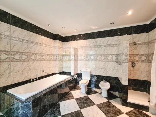 Eladó ház Budapest XII. kerület, Svábhegy 650 nm