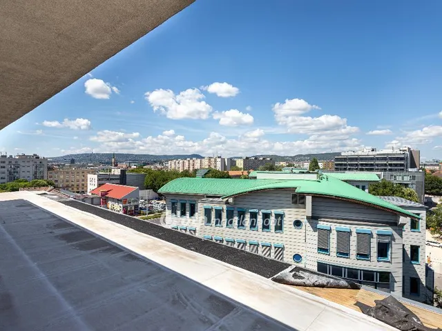 Eladó kereskedelmi és ipari ingatlan Budapest XIII. kerület 167 nm