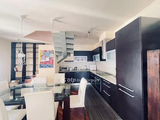 Eladó lakás Budapest VI. kerület 83 nm