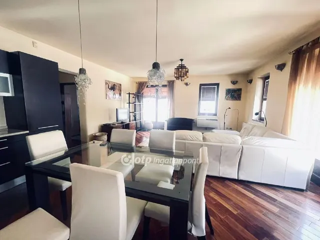 Eladó lakás Budapest VI. kerület 83 nm